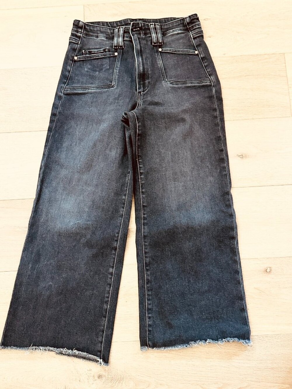 Paige Anessa size 29 charcoal grey raw hem wide leg jeans